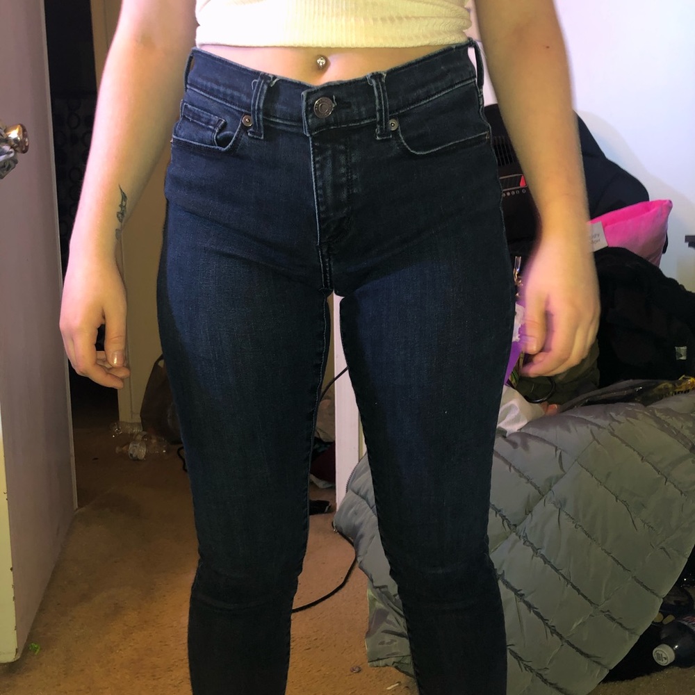 Dark blue banana republic jeans size 28p